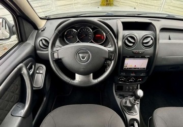 Dacia Duster I SUV Facelifting 1.2 TCe 125KM 2014 Dacia Duster Dacia Duster 1.2 TCe Celebration 1.2 Benzyna 125KM, zdjęcie 5