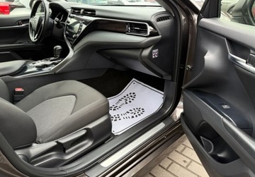 Toyota Camry IX Sedan 2.5 Hybrid Dynamic Force 218KM 2019 Toyota Camry Salon Polska, Serwis ASO, Gwarancja,1 rej III 2020r. 2.5 218KM, zdjęcie 11