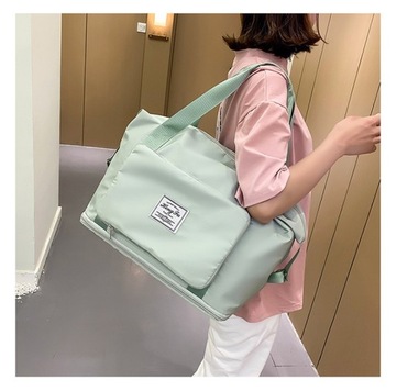 БОЛЬШАЯ СКЛАДНАЯ ВОДОНЕПРОНИЦАЕМАЯ СПОРТИВНАЯ СУМКА