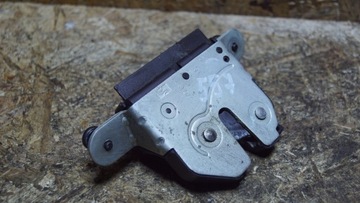 ЗАМОК БАГАЖНИКА ЗАДНИЙ OPEL CORSA D 55701971