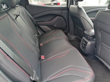 Ford Mustang VI 2022 Mustang Mach-E 351KM AWD Elektryczny, zdjęcie 8