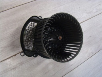 ВОЗДУШНЫЙ ВЕНТИЛЯТОР MEGANE SCENIC IV EU