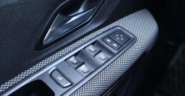 Dacia Jogger 1.0 TCe 110KM 2022 Dacia Jogger (nr. 221) 1.0 110KM Kamera Tempomat Klima Gwarancja Benzyna, zdjęcie 25