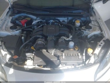 Subaru BRZ I 2022 Subaru BRZ Premium 2022 2.4l 2.4 Benzyna 228KM, zdjęcie 8