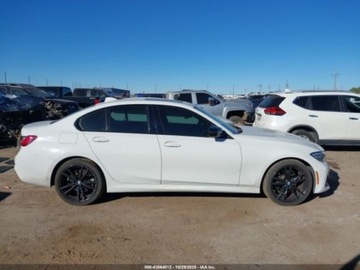 BMW Seria 3 G20-G21 2021 BMW Seria 3 330e, 2021r., 2.0L 2.0 Benzyna 180KM, zdjęcie 4
