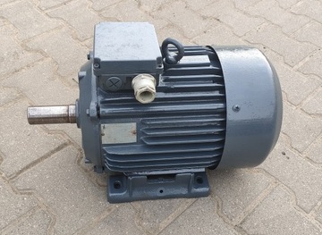 Silnik elektryczny 7,5 kW 1450 obr./min.