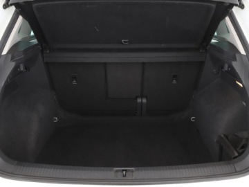 Volkswagen Tiguan II SUV 1.5 TSI EVO 150KM 2019 Volkswagen Tiguan R-Line automat navi PDC-kamera, zdjęcie 18
