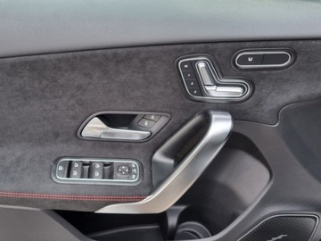 Mercedes Klasa A W177/V177 Hatchback Facelifting 1.3 200 163KM 2025 MERCEDES-BENZ A Klasa 200 AMG Line 1.3 (163KM) 2025, zdjęcie 13