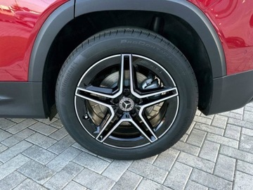 Mercedes GLB SUV 1.3 200 163KM 2025 MERCEDES-BENZ GLB 200 AMG Line Suv 1.3 163KM 2025, zdjęcie 15
