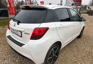 Toyota Yaris III Hatchback 5d Facelifting 1.33 Dual VVT-i 99KM 2014 Toyota Yaris Toyota Yaris 1.3 Benzyna 99KM, zdjęcie 18