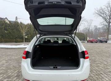 Peugeot 2014 Peugeot 308 Peugeot 308 PureTech 130 GPF Stop amp Start Allure Pack 1.2, zdjęcie 30