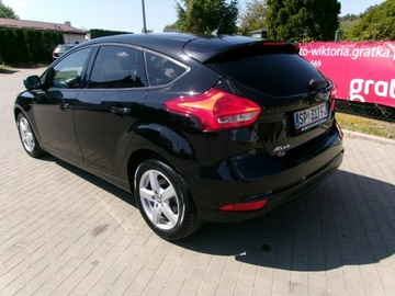 Ford Focus III Hatchback 5d facelifting 1.0 EcoBoost 100KM 2015 Ford Focus III Sprowadzony Serwisowany, zdjęcie 4