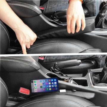 Набор подушек, заполняющих пространство между сиденьями