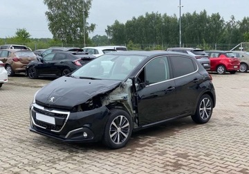 Peugeot 208 I Hatchback 5d Facelifting 1.2 PureTech 82KM 2017 Peugeot 208 1.2 PureTech Active 2017 Rok Cena ..., zdjęcie 13