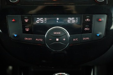 Nissan Pulsar 1.2 DIG-T 115KM 2015 Nissan Pulsar 1.2 DIG-T, Automat, Navi, Klima, zdjęcie 11