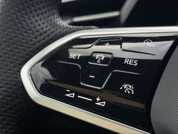 Volkswagen Arteon Fastback Facelifting 2.0 TSI 190KM 2023 Volkswagen Arteon Shooting Brake R-Line 2.0 TSI 190KM DSG, Bogate wyposaze, zdjęcie 17