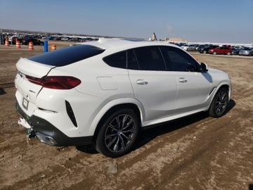 BMW X6 G06 2022 BMW X6 xDrive40I 2022 3.0l 3.0 Benzyna 335KM, zdjęcie 3