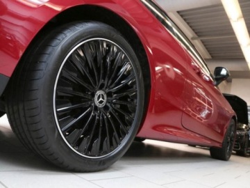 Mercedes CLE Coupe 2.0 300 258KM 2026 MERCEDES-BENZ CLE 300 4-Matic AMG Line 2.0 (258KM) 2026, zdjęcie 4