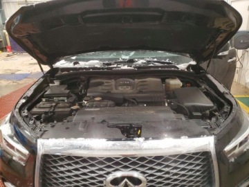 Infiniti 2022 Infiniti QX80 Luxe 2022 5.6 Benzyna 400KM, zdjęcie 6