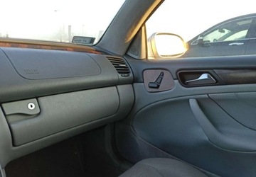 Mercedes CLK W208 2000 Mercedes-Benz CLK Mercedes-Benz CLK 230 Kompressor 2.3 BenzynaLPG 193KM, zdjęcie 10