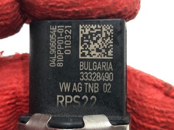 SENZOR TLAKU PALIVA VW GOLF VII 04L906054E 1.6 115KM