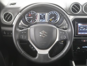 Suzuki Vitara III SUV 1.6 VVT 120KM 2017 Suzuki Vitara 1.6 VVT, Salon Polska, zdjęcie 14
