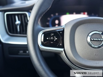 Volvo XC60 II Crossover Plug-In Facelifting 2.0 T8 455KM 2024 Volvo XC 60 T8 Plug-In | AWD | Ultra Dark | FV23%, zdjęcie 6