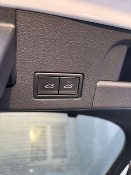 Volkswagen Arteon Fastback 2.0 TSI 190KM 2019 Volkswagen Arteon R-Line 2.0 TSI 190 KM Salon PL Kamera360 Alacantara, zdjęcie 24