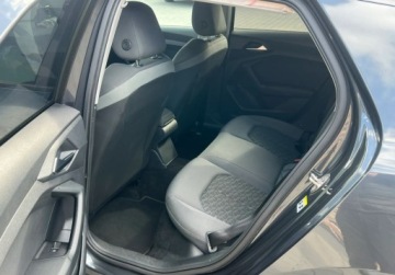 Audi A2 2018 Audi A1 Sportback Wirtualny kokpit Automat Tempomat 1.4 Benzyna 122KM, zdjęcie 17