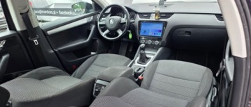 Skoda Octavia III Liftback 1.6 TDI CR DPF 105KM 2014 Skoda Octavia 1.6 tdi 105 KM Navi Kamera bezwypadkowa zarejestrowana Gwara, zdjęcie 14