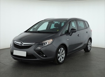 Opel Zafira C Tourer 2.0 CDTi 170KM 2016 Opel Zafira 2.0 CDTI, 167 KM, Navi, Klima, zdjęcie 1