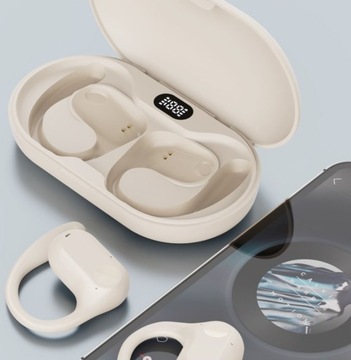 Новые беспроводные Bluetooth-наушники.