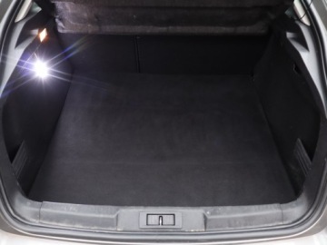 Renault Laguna III Hatchback 1.5 dCi 110KM 2009 Renault Laguna 1.5 dCi, Navi, Klima, Klimatronic, zdjęcie 12