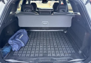 Volvo XC60 II 2019 Volvo XC 60 2.0D 190KM R-Design Keyless Virtual Cockpit SalonPL Full LED, zdjęcie 26