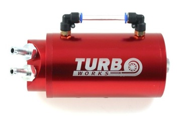 МАСЛОУЛОВИТЕЛЬ 0.7Л 20ММ TURBOWORKS КРАСНЫЙ