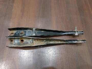 КРЕПЛЕНИЕ РУЧКИ РАМА LINHAI HYTRACK 260