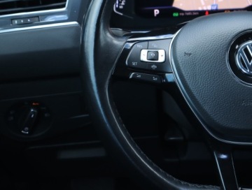 Volkswagen Tiguan Allspace SUV 2.0 TSI 220KM 2019 VW Tiguan Allspace 2.0 TSI, Salon Polska, zdjęcie 21
