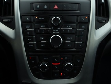 Opel Astra J Hatchback 5d 1.4 Turbo ECOTEC 140KM 2012 Opel Astra 1.4 T, GAZ, VAT 23%, Klima, zdjęcie 12