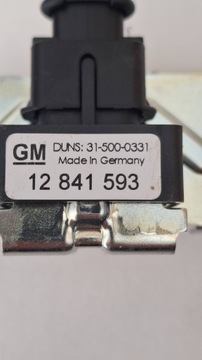 OPEL INSIGNIA A 2011 SENZOR 12841593