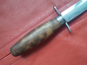 Охотничий нож Frosts MORA ПРОИЗВОДСТВО В ШВЕЦИИ, деревянная ручка