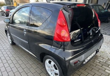 Peugeot 107 Hatchback 5d Facelifting 2012 1.0 VTI 68KM 2012 Peugeot 107 1.0Benz.Klima AlufelgiZimowe Aux S..., zdjęcie 3