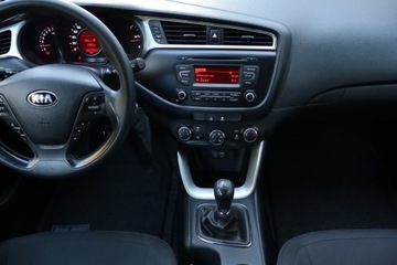 Kia Ceed II Kombi Facelifting 1.4 DOHC 100KM 2017 Kia Ceed 1.4 CVVT, Salon Polska, Klima, Parktronic, zdjęcie 10