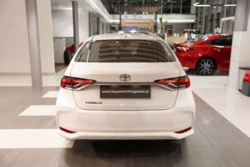 Toyota Corolla XII Sedan Facelifting 1.5 VVT-i 125KM 2024 Toyota Corolla 1.5 Comfort MS 1.5 Benzyna 125KM, zdjęcie 4