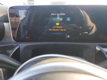 Mercedes Klasa A W177/V177 2019 Mercedes-Benz Klasa A 2.0L , od ubezpieczalni 2.0 Benzyna 188KM, zdjęcie 9