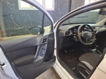 Citroen C3 II Hatchback facelifting 1.0 VTi 68KM 2016 Citroen C3 Klimatyzacja Benzyna Elektryka Szyby Lusterka Sprowadzony Centr, zdjęcie 7