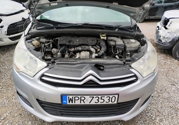 Citroen C4 I Hatchback Facelifting 1.6 HDI 92KM 2010 Citroen C4 2011r, 1.6 HDI. Lekko uszkodzony prawy bok. 1.6 Diesel 92KM, zdjęcie 4