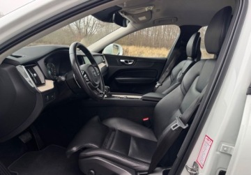 Volvo XC60 II Crossover D4 190KM 2018 Volvo XC 60 D4 190ps 4x4 FullLed El.Klapa Fotele Pamieci Skora Kamera Gwar, zdjęcie 20