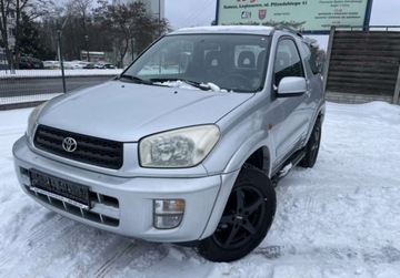 Toyota RAV4 II 2.0 i 16V 150KM 2002