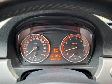 BMW Seria 3 E90-91-92-93 Limuzyna E90 325Xi 218KM 2006 BMW 3 Touring (E91) 325 Xi, Manual, Serwisowany, 4x4,Podgrzewane fotele, zdjęcie 15