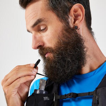 Жилет для бега по пересеченной местности унисекс Kiprun 5 л для мягких бутылочек